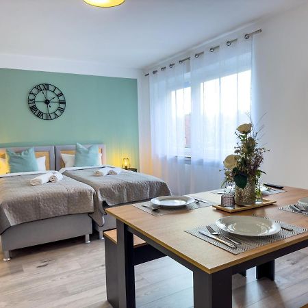 Immostay #6 - Ferienhaus 4 Zimmer Fuer 8 Personen, Wifi & Zentrum BRE Dış mekan fotoğraf