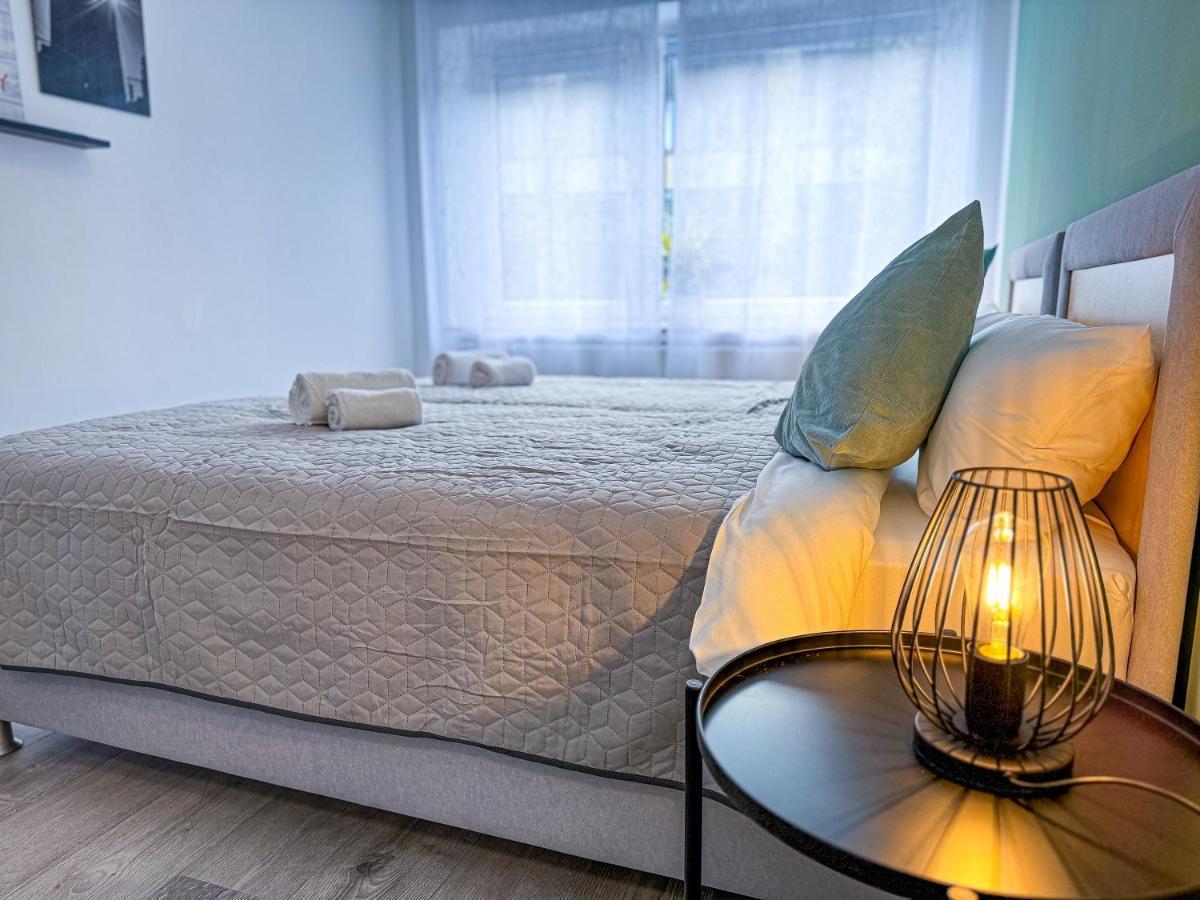 Immostay #6 - Ferienhaus 4 Zimmer Fuer 8 Personen, Wifi & Zentrum BRE Dış mekan fotoğraf