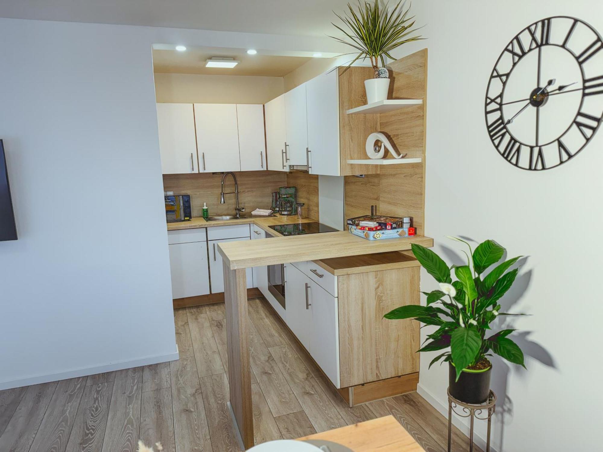 Immostay #6 - Ferienhaus 4 Zimmer Fuer 8 Personen, Wifi & Zentrum BRE Dış mekan fotoğraf